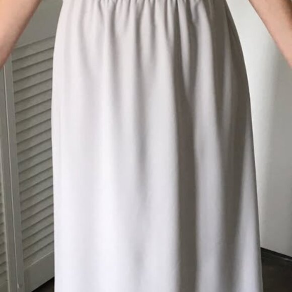 Dove Grey Park & Fifth Dress - Picture 2 of 6